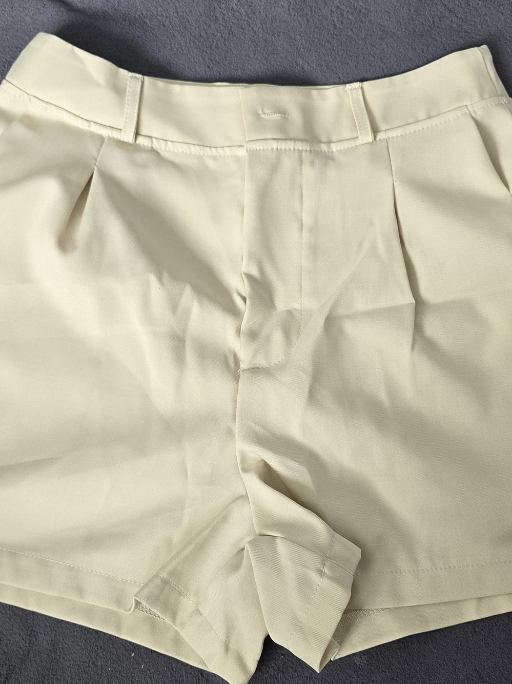 SHEIN Cream Pleated High-Waist Bermuda Shorts